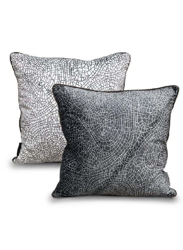 Winter Leaf Velvet Pillow